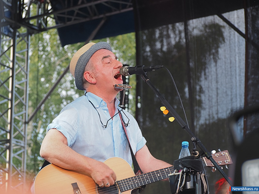 ����� � �������� ������� ���� �������� "������". ��������� "����" ������� ������� ������ ������� ������� � ����� 80-����� �� ��� ������� ������� ����������