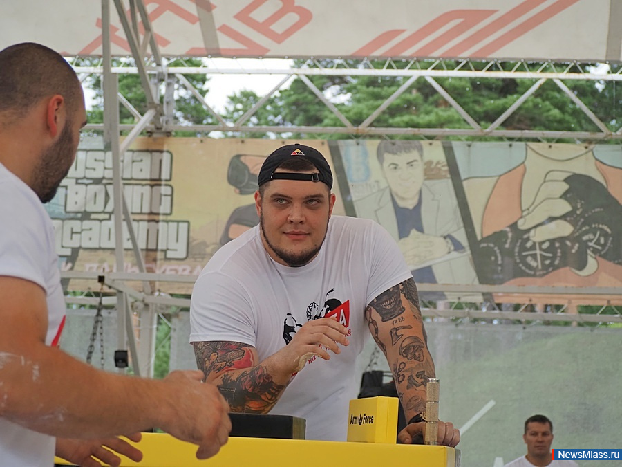 ������� � ������ ������ ��������� ������ �� ������������. �� ������ � "��� ������" �������� ������ ������ ����������� ������ �����