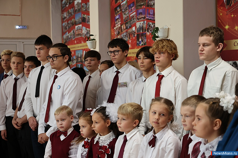   26     .       "-"      -