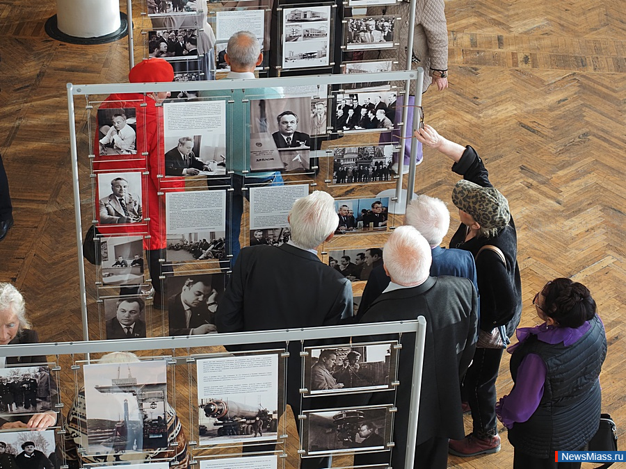     .   100-  ..      ""