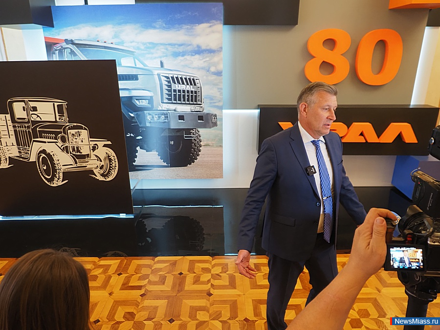 ������������� ������ ������ �������� � ������ � ������. ��������� "����" ����������� ������������ ��� ���������������, �� ������� ��������� ���������� ������� �� ������ �������� ������