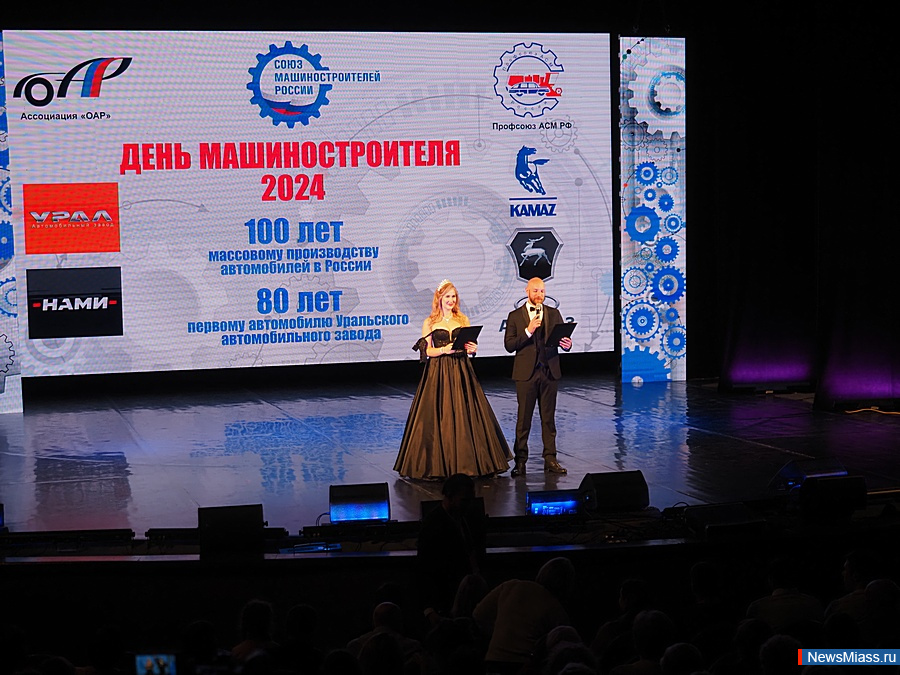 ������������� ������ ������ �������� � ������ � ������. ��������� "����" ����������� ������������ ��� ���������������, �� ������� ��������� ���������� ������� �� ������ �������� ������