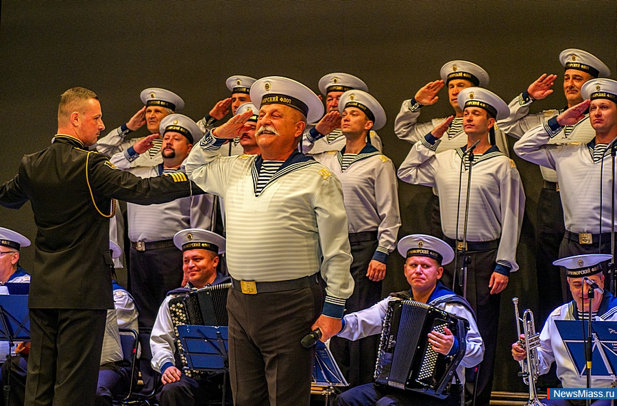   .      XXX - ,  100-  .. 