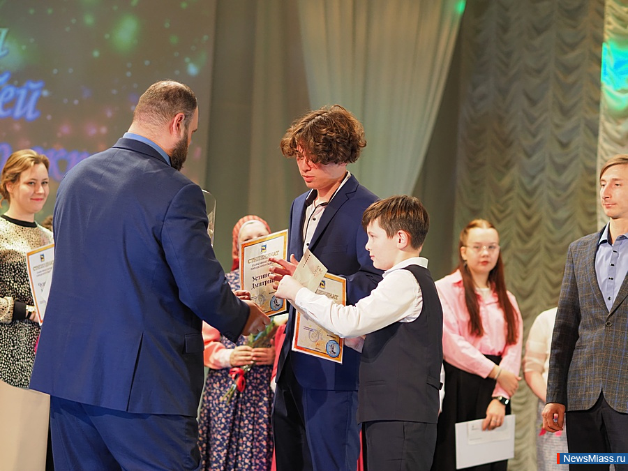 "        ".  ,    ,    " "