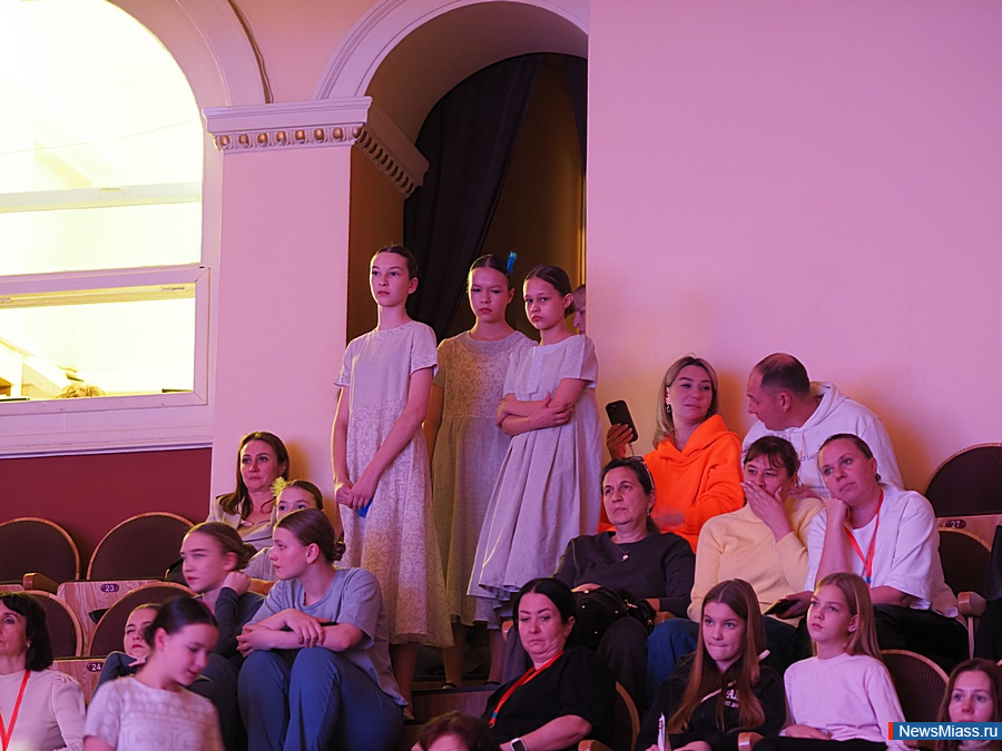   "ZoV "   .           ,     