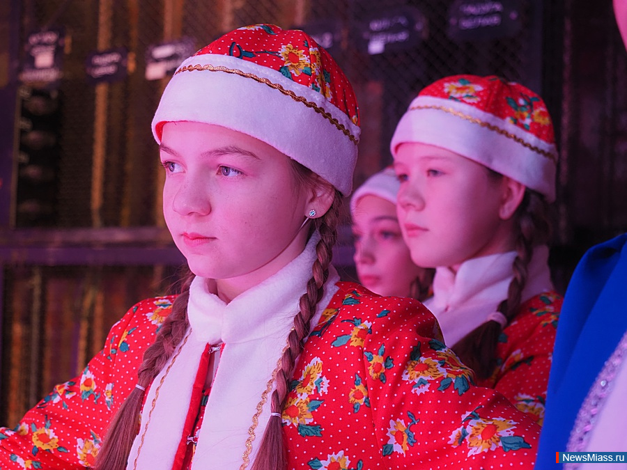 ��������� ������� "ZoV �����" ������ � ������. � �������� ����������������� ���������� ������� ������� ���������� �� ������� ����������� �������, � ����� ��� � �������������