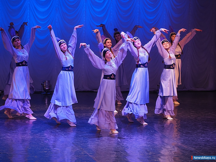 ��������� ������� "ZoV �����" ������ � ������. � �������� ����������������� ���������� ������� ������� ���������� �� ������� ����������� �������, � ����� ��� � �������������