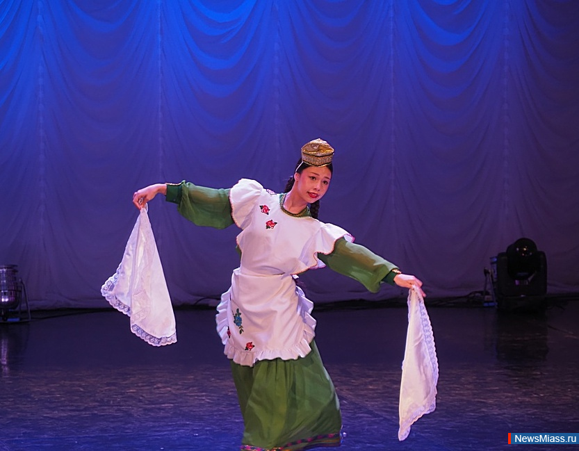 ��������� ������� "ZoV �����" ������ � ������. � �������� ����������������� ���������� ������� ������� ���������� �� ������� ����������� �������, � ����� ��� � �������������