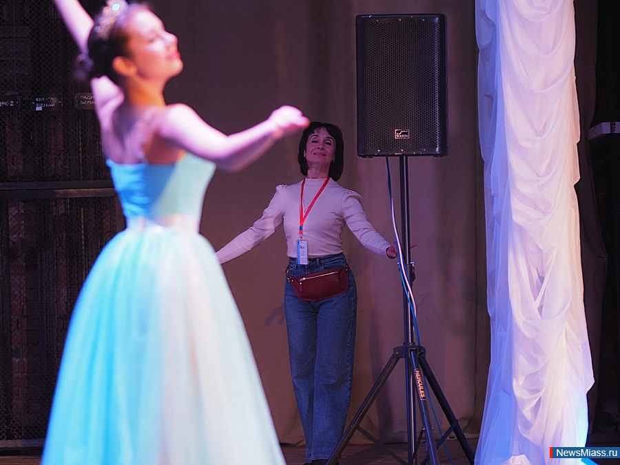   "ZoV "   .           ,     