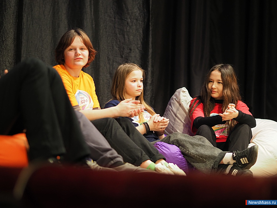    "     ".  "    "    ,    