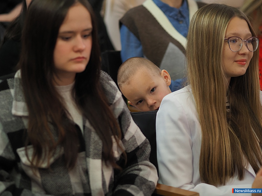    "     ".  "    "    ,    