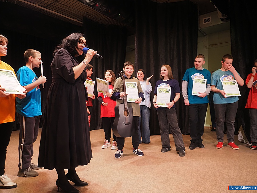    "     ".  "    "    ,    