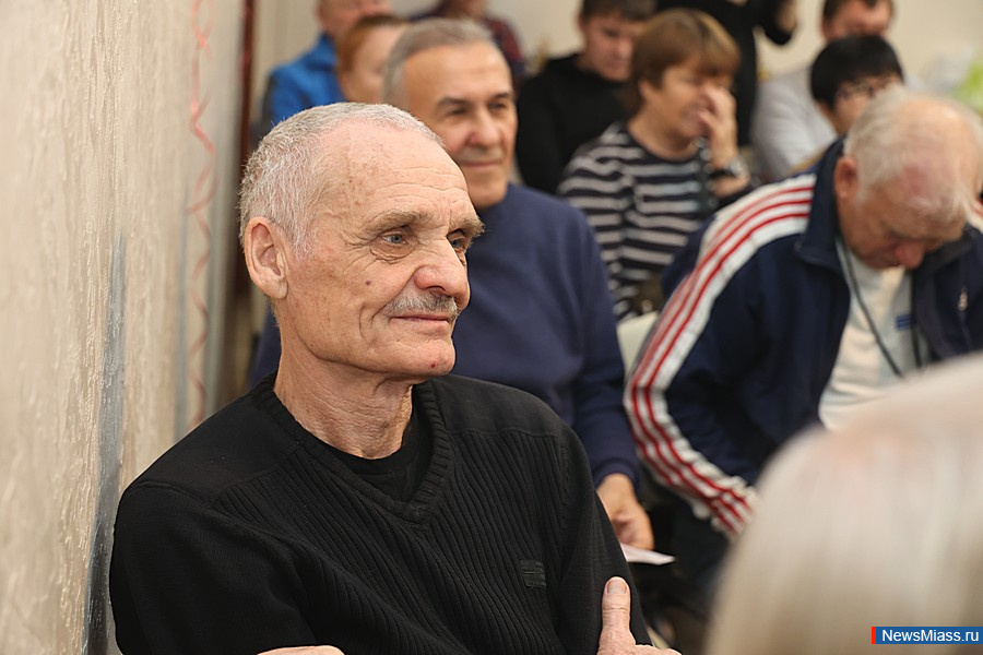   ,     60-70-   .       ,    -   