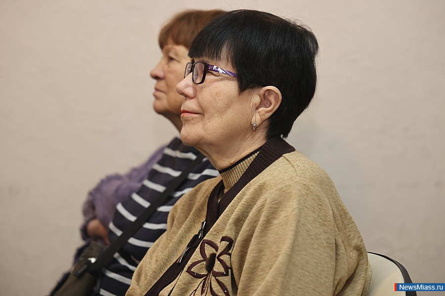   ,     60-70-   .       ,    -   