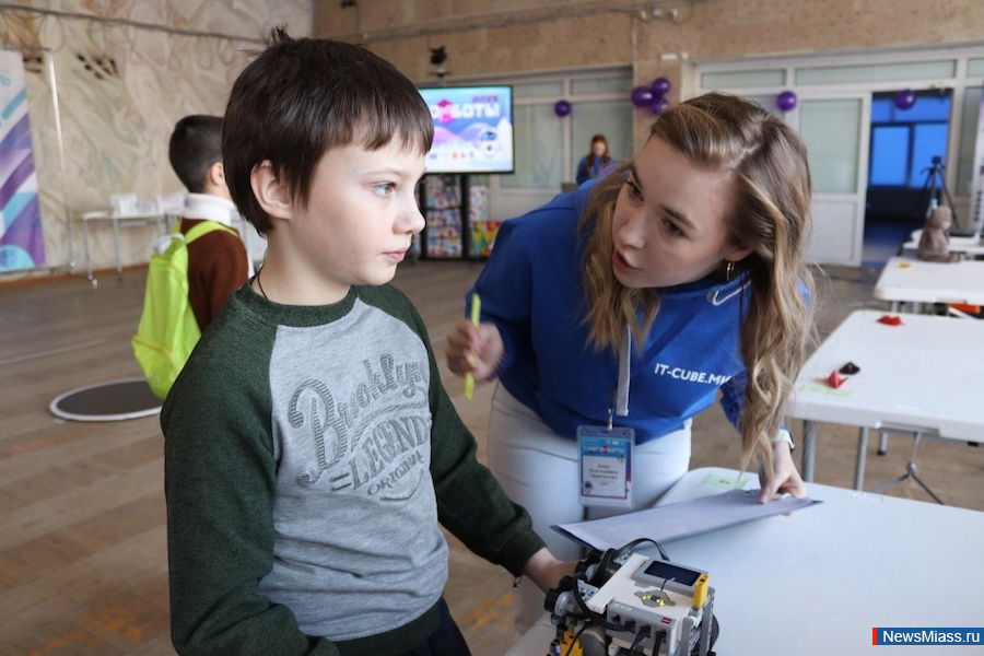    "-2025"   .         30   ,   