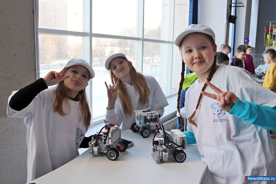    "-2025"   .         30   ,   