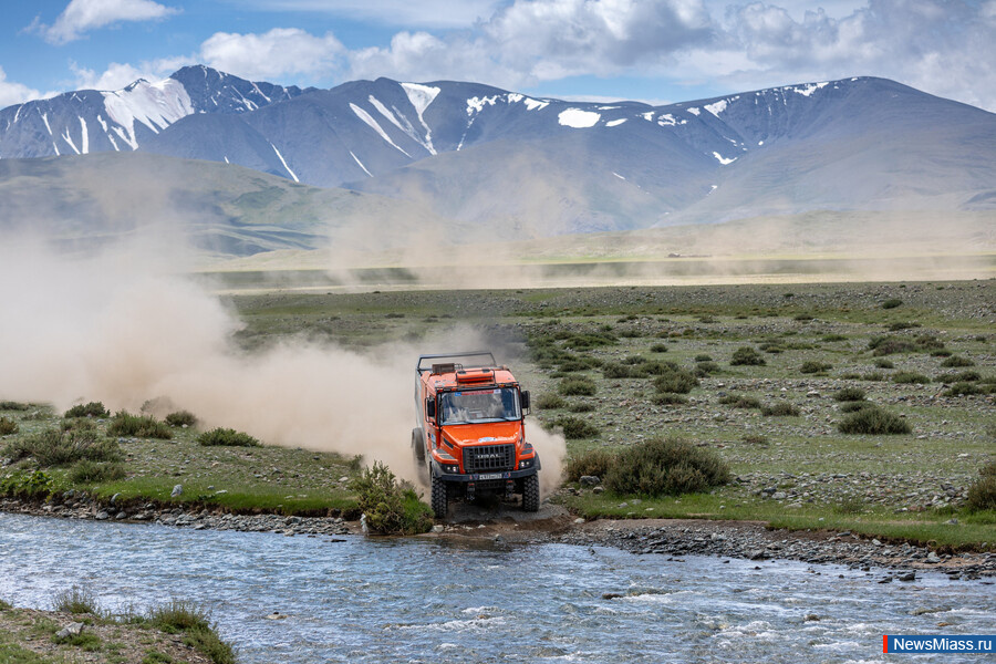  "".  URAL MOTORSPORT     