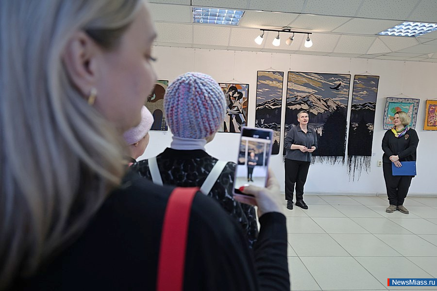 "       ".      - " !"      -    