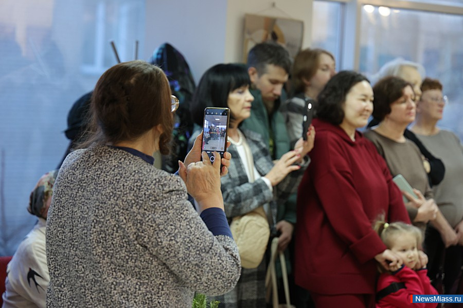 "       ".      - " !"      -    