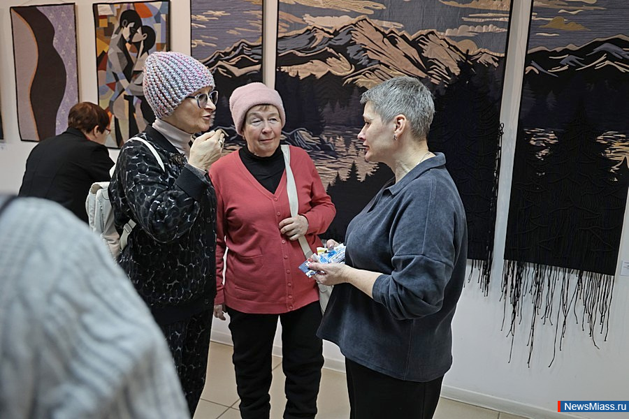 "       ".      - " !"      -    