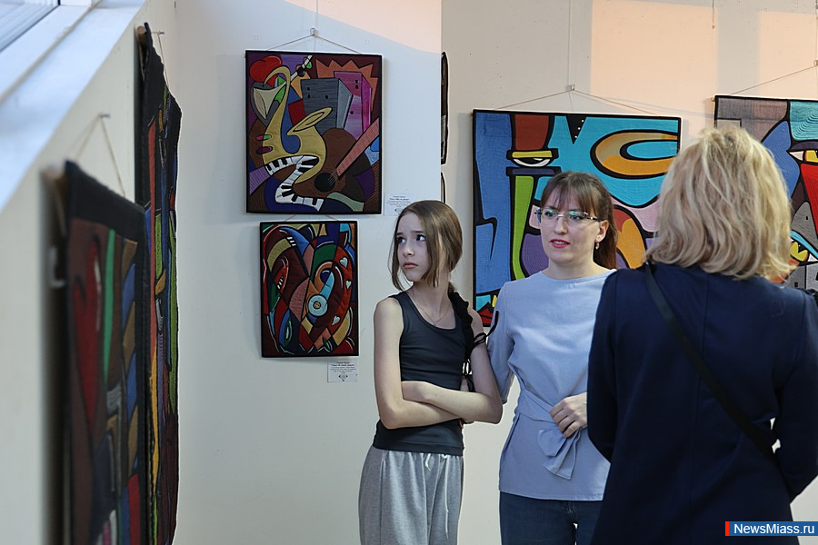 "       ".      - " !"      -    