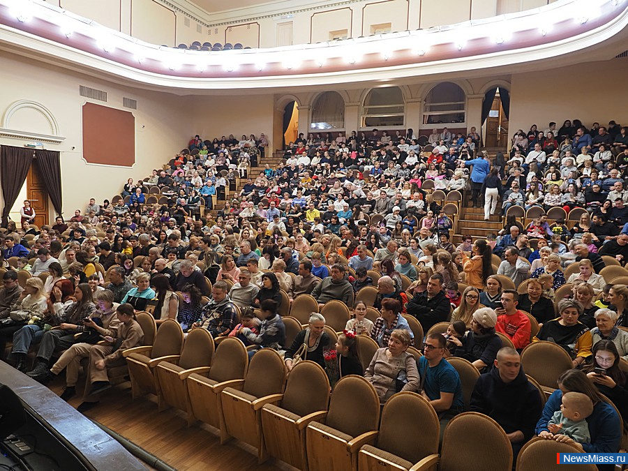    ""  35- .        : ,  , , , 