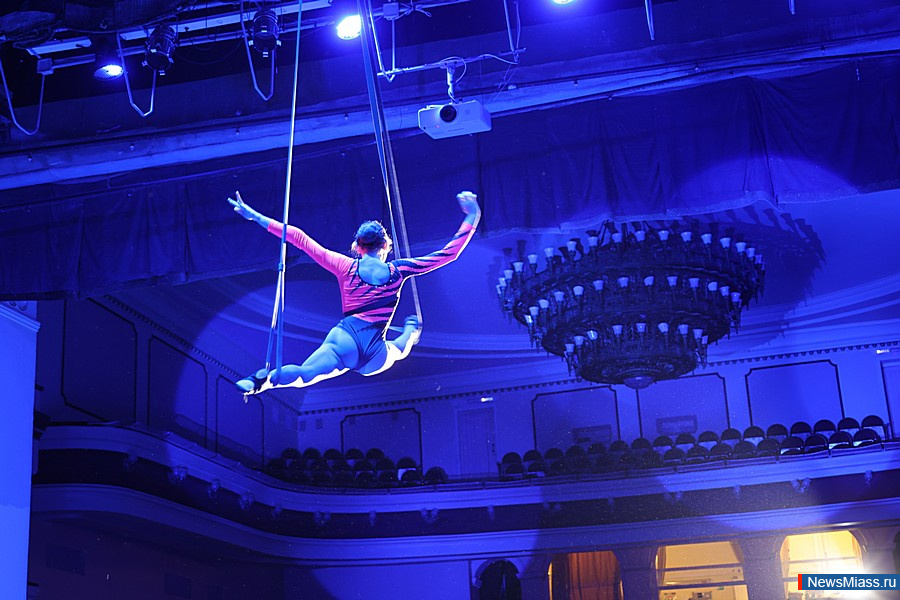    ""  35- .        : ,  , , , 