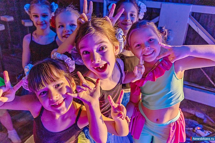    ""  35- .        : ,  , , , 