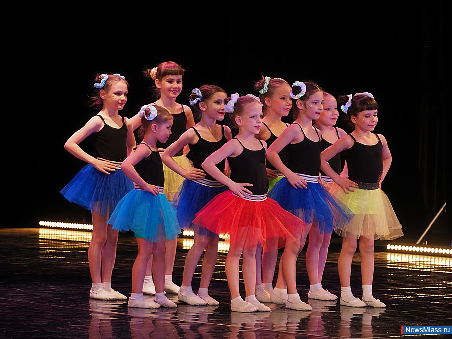    ""  35- .        : ,  , , , 