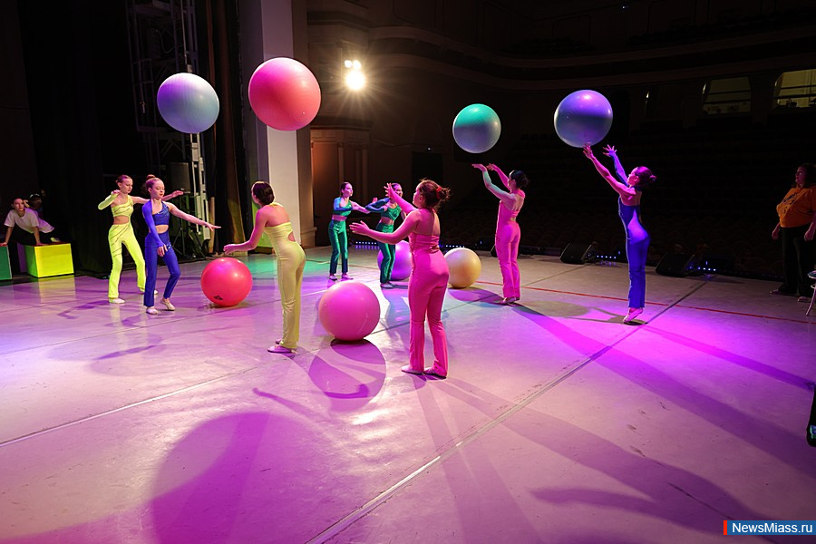    ""  35- .        : ,  , , , 