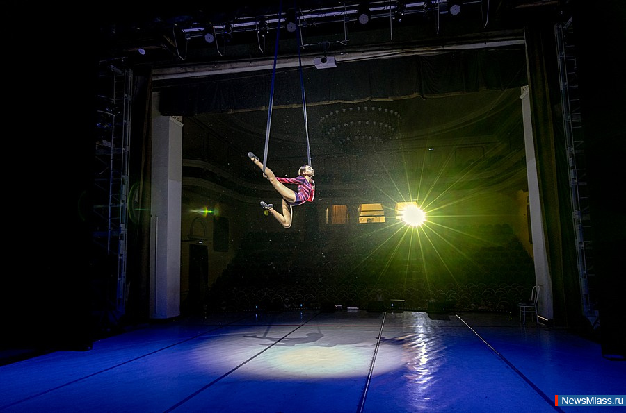    ""  35- .        : ,  , , , 