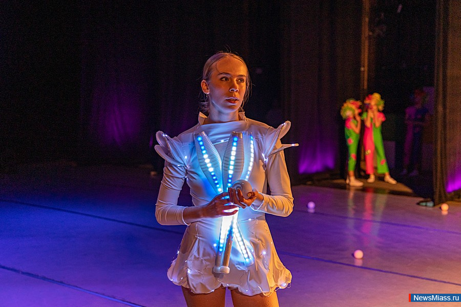    ""  35- .        : ,  , , , 