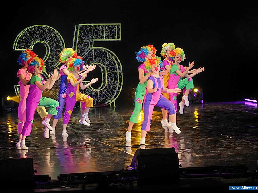    ""  35- .        : ,  , , , 