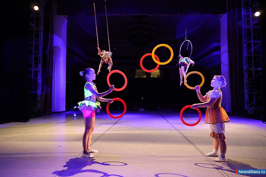    ""  35- .        : ,  , , , 