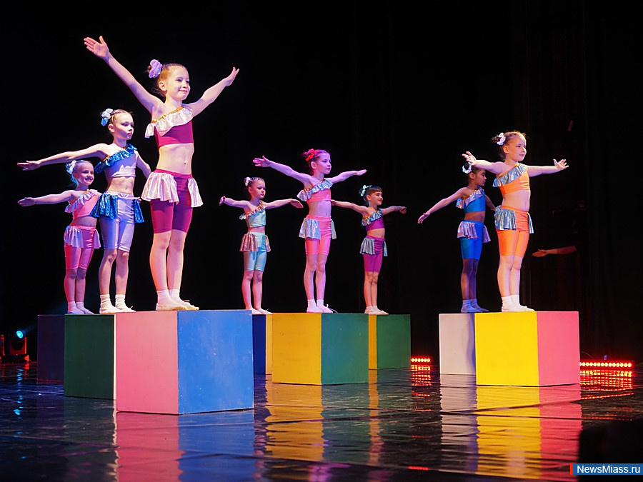    ""  35- .        : ,  , , , 