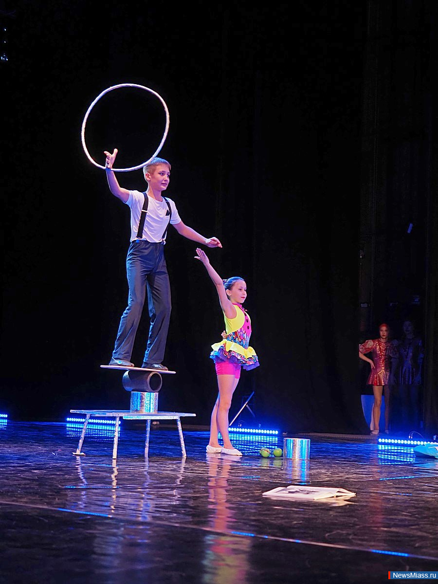    ""  35- .        : ,  , , , 