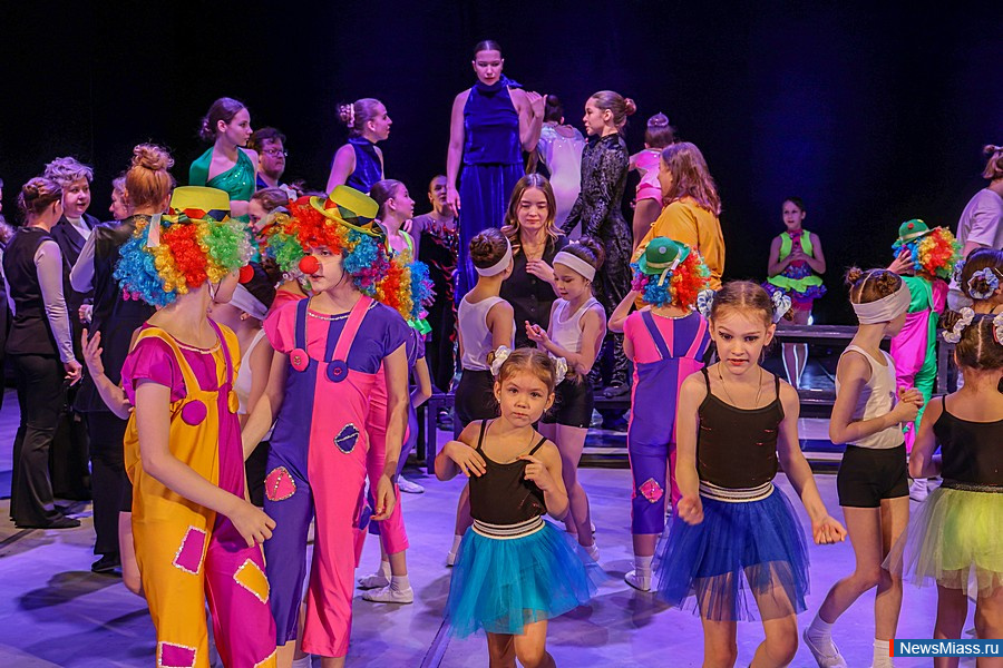    ""  35- .        : ,  , , , 