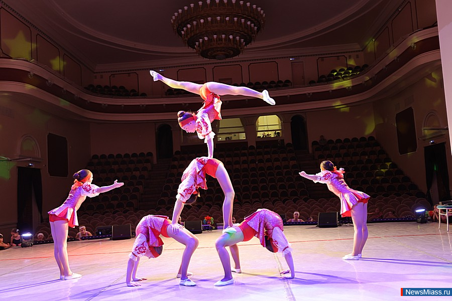    ""  35- .        : ,  , , , 