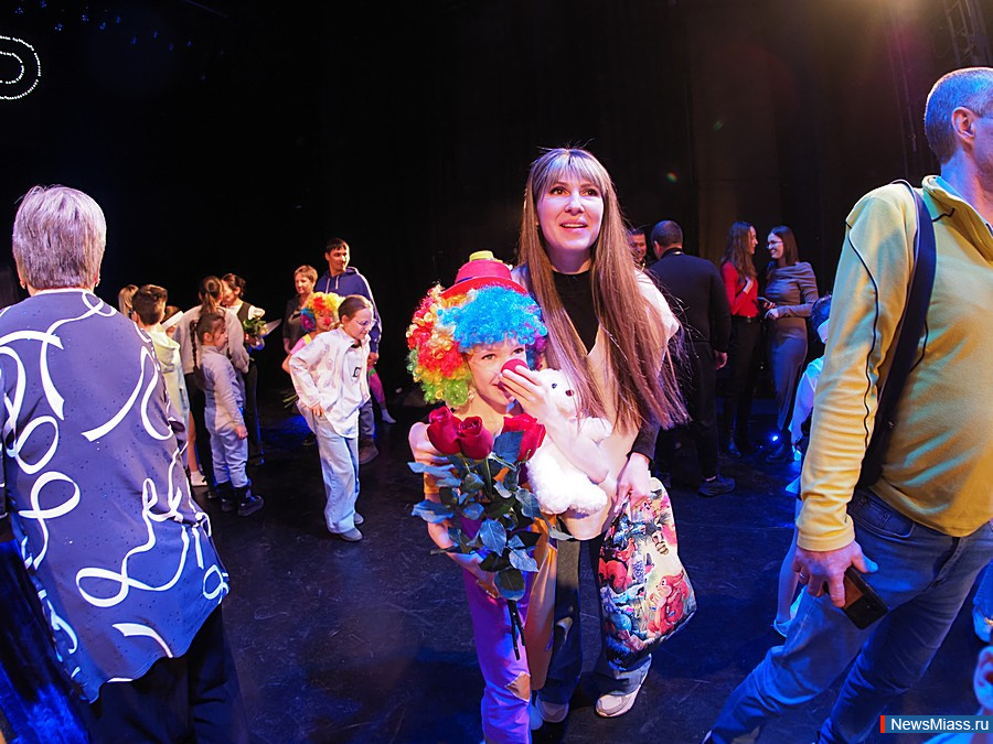    ""  35- .        : ,  , , , 