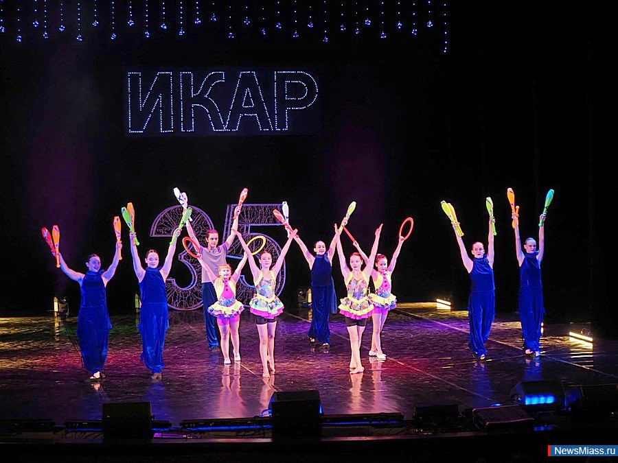    ""  35- .        : ,  , , , 