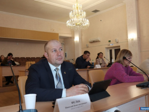 � ������ ����������� �������� ������ � ������� ������