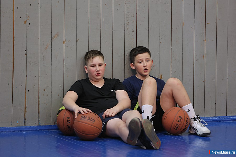     ""   .     20   3-4  5-6   ,    