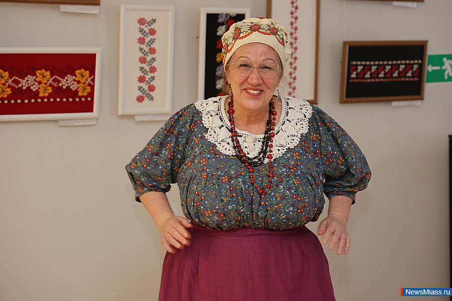     " , ,  ".      35   , ,    