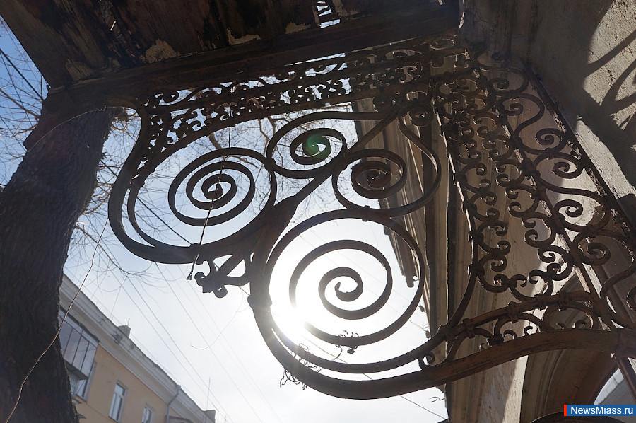 ",    ".      115-       ""