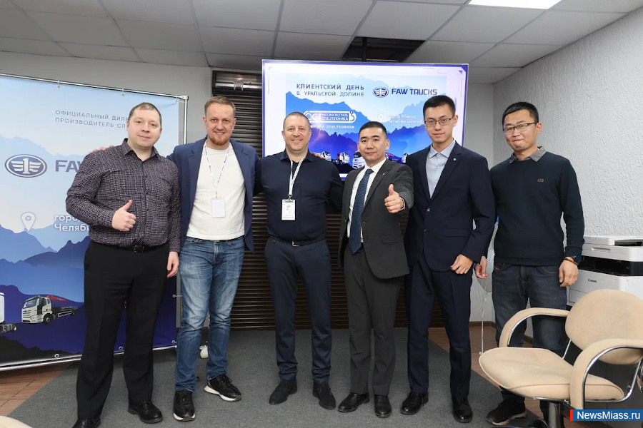   FAW TRUCKS  .  "-"    FAW TRUCKS,     70 ,      