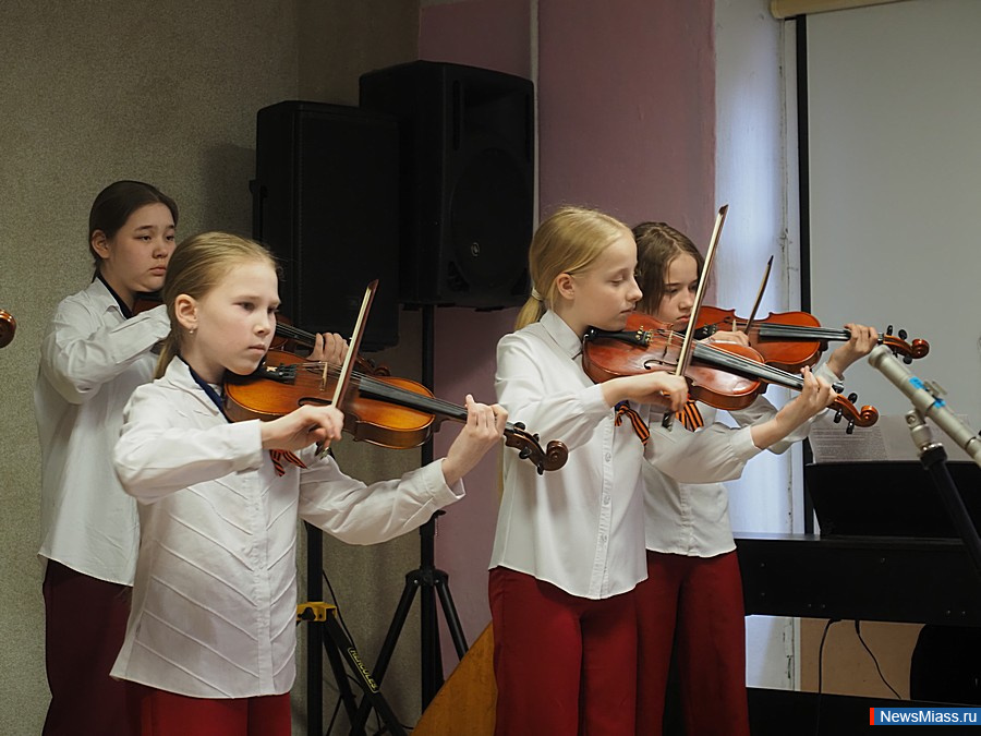 "  "      .      2    ,   