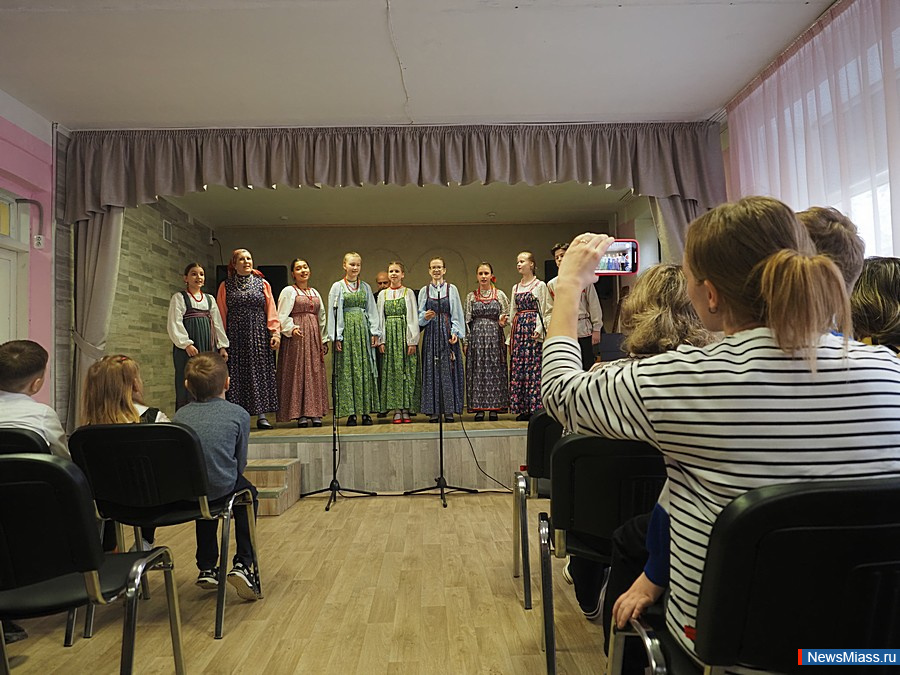 "  "      .      2    ,   