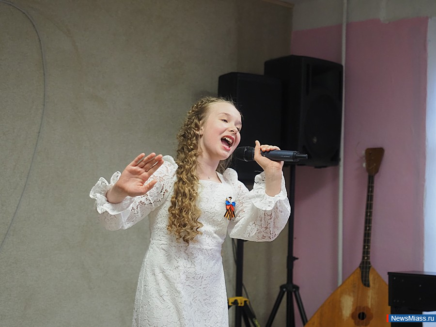 "  "      .      2    ,   