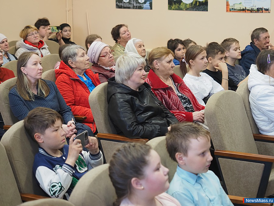 "  "      .      2    ,   