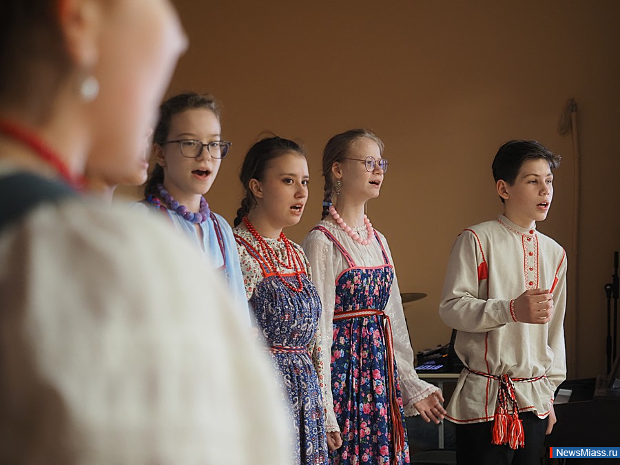 "  "      .      2    ,   